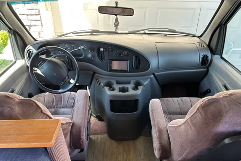 Daves 25' FunSeeking Motorhome