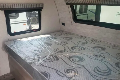 Jeff's  2022 KZ Escape 191BHK 