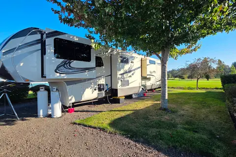Grand Design SOLITUDE 380FL Fifth Wheel