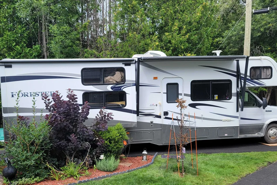 The Rig by Forest River 32 Foot Bunkie