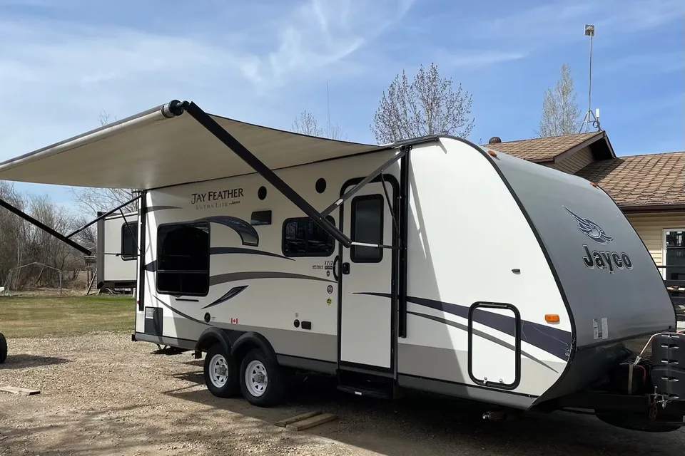 Ray's Jayco 24FT trailer Travel Trailer