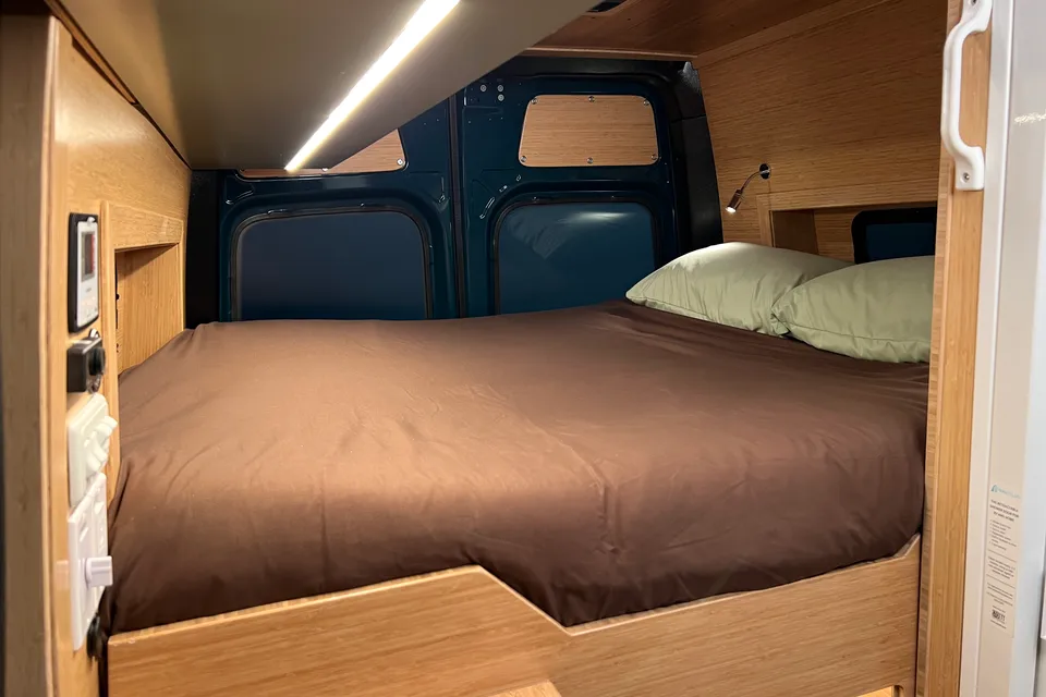 Scenic Vans' "The Zion" - Unlimited Mileage