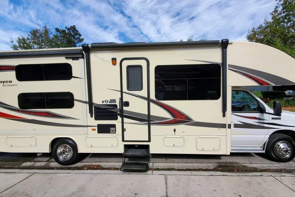 [29] Stress Free RV's - Jayco Redhawk 31XL Class C