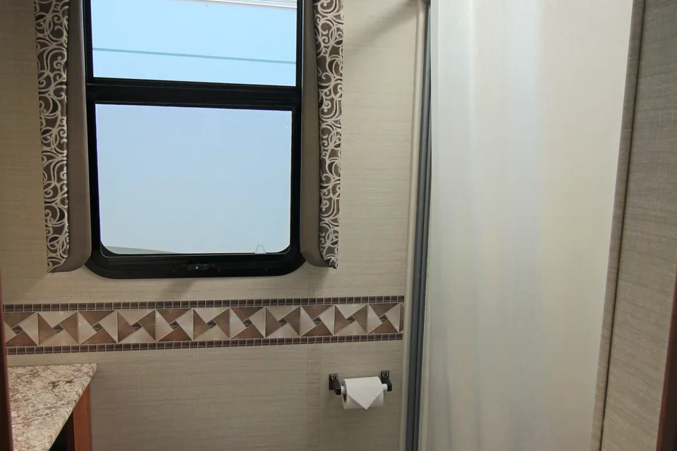 [29] Stress Free RV's - Jayco Redhawk 31XL Class C