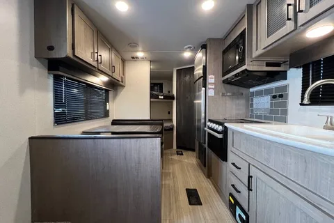 New Keystone Keystone Hideout Travel Trailer