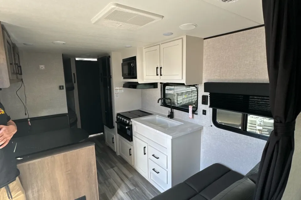 Carl's Jayco Jay Flight SLX Travel Trailer