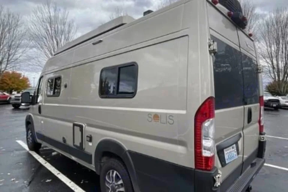 Goldie - New 2025 Winnebago Solis 59PX