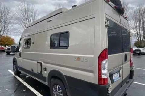 Goldie - New 2025 Winnebago Solis 59PX