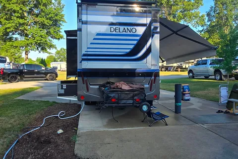 Julian's Mercedes-Benz 2023 delano Class C 25 ft