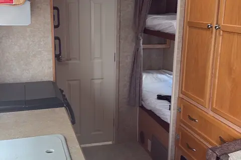Matt’s Travelaire Rustler RT 254 Travel Trailer