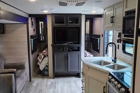 RRZ,S RENTALS jayco trailer