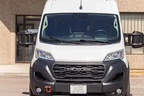 Jonathan's Vanlife Elya 