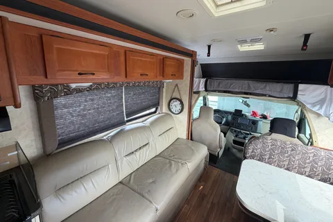 Ritchy Coachmen Freelander Classe C