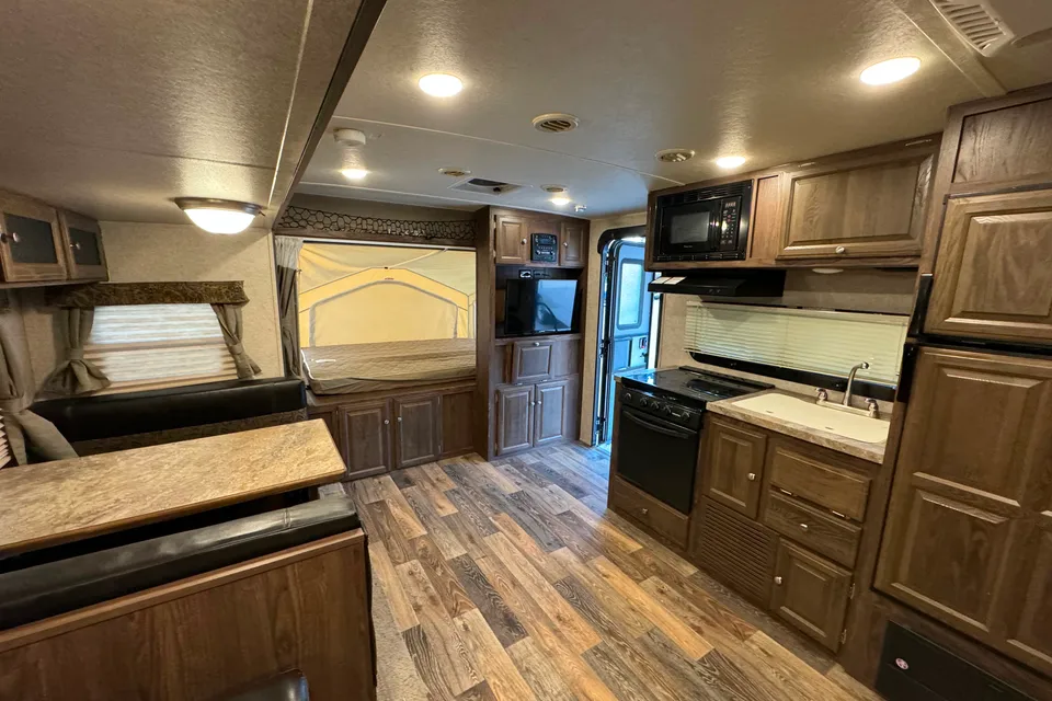 Mark's Forest River Rockwood Roo 21SSL Toy Hauler