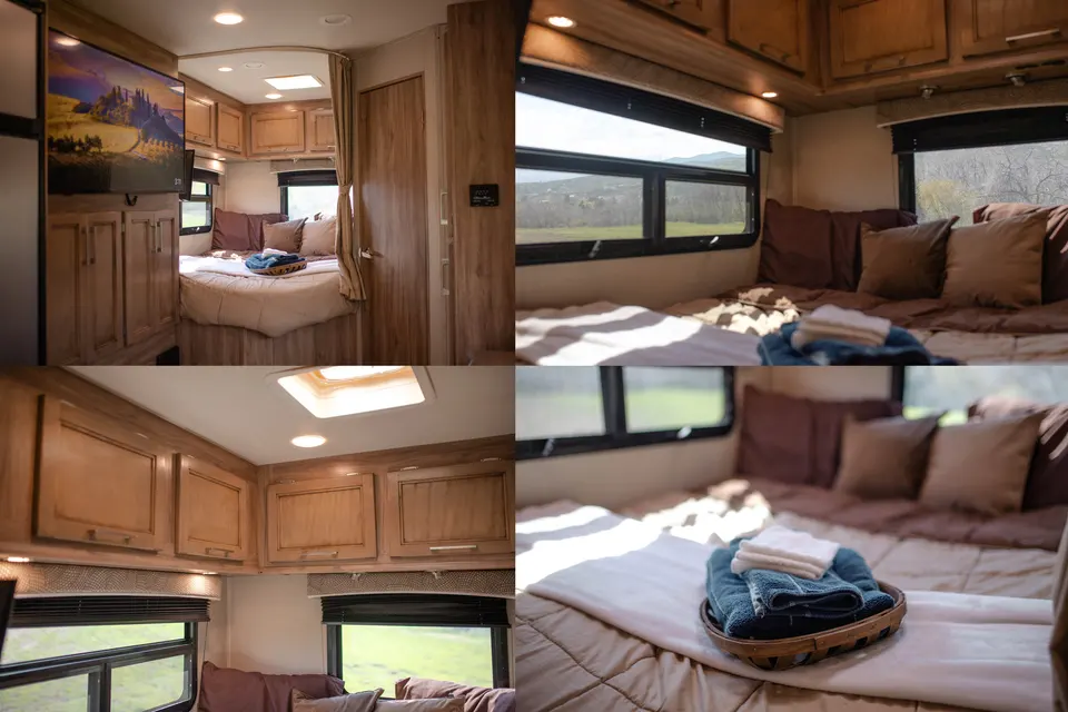 FLEXIBLE TIMES! Perfect floor plan with all you need