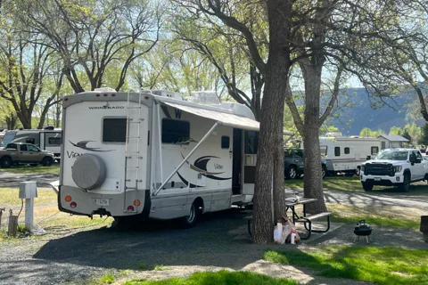 Easy ride! Big enough to feel like home, small enough to drive anywhere!