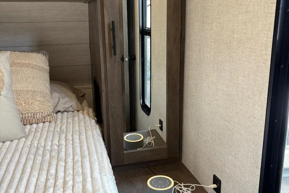 Forest River salem Travel Trailer 32”