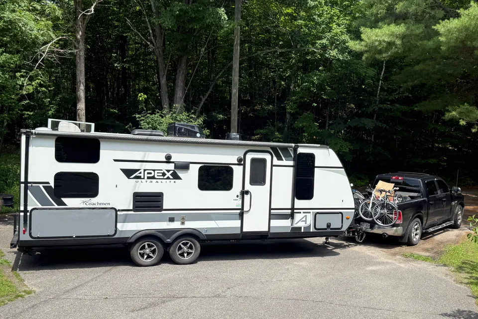 Steeve's Coachmen Apex nano 245bhs Travel Trailer