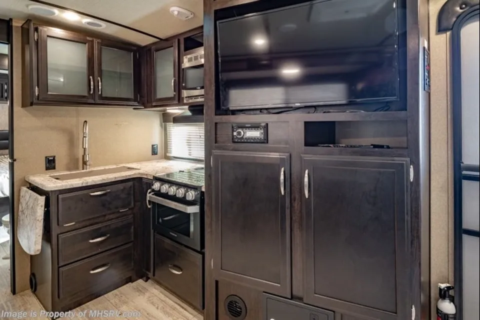 Grand Design 2500RL Travel Trailer