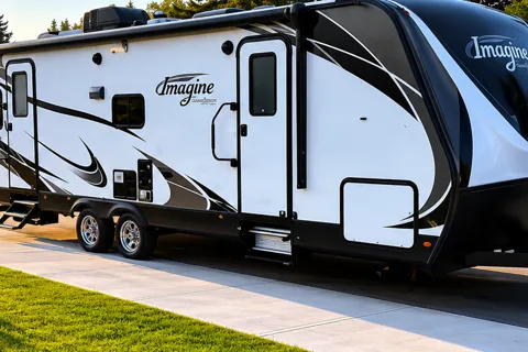 Grand Design 2500RL Travel Trailer