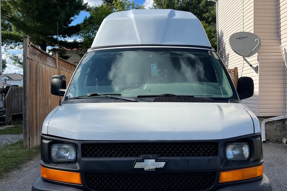 May’s Chevy Campervan Hightop