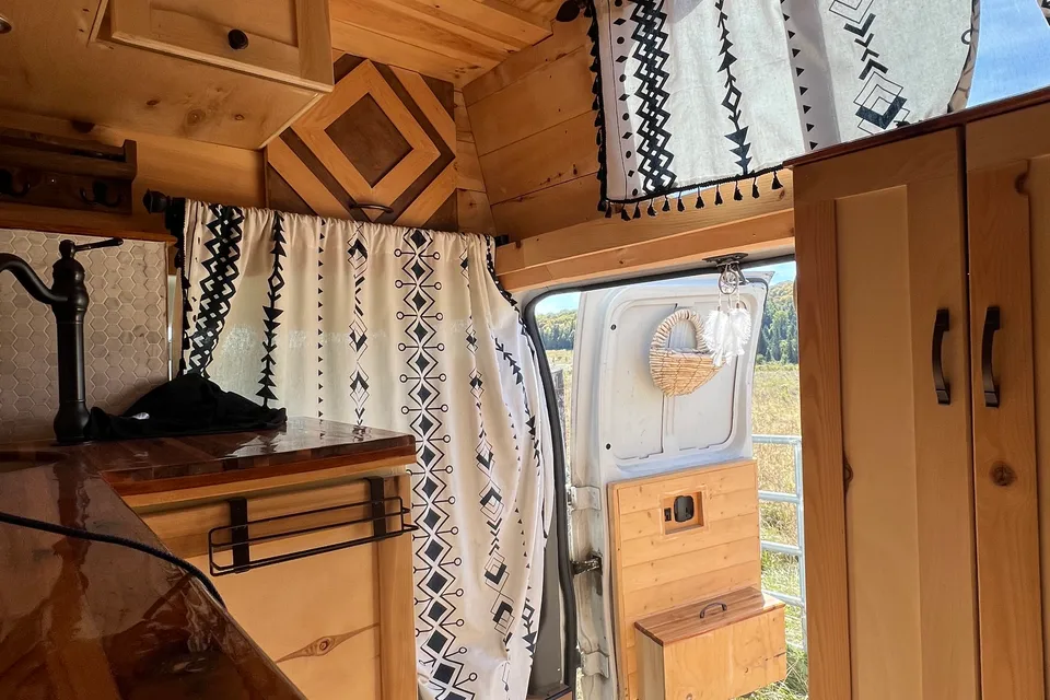 May’s Chevy Campervan Hightop