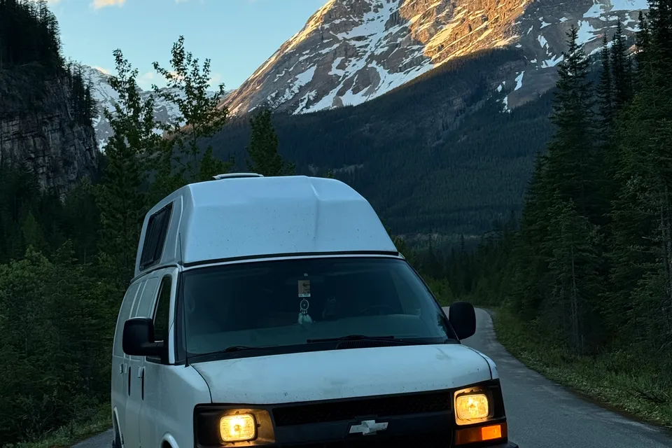 May’s Chevy Campervan Hightop