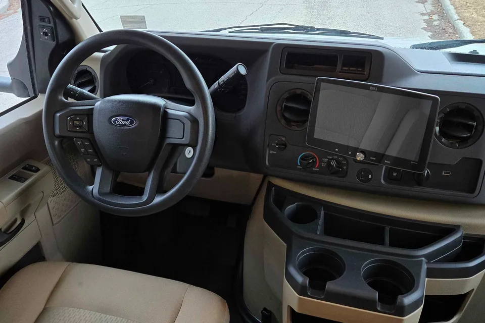 Your goldilocks RV, perfect for any experience! 2022 Alp Adventurer 23'