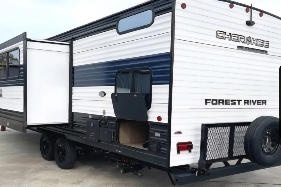 2026 Cherokee Grey wolf 26KF Travel Trailer