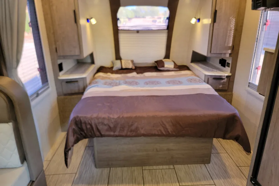ROBERT's Lance 1995 Travel Trailer