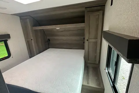 Richard's KZ Sportsmen SE 301 BHKSE Travel Trailer