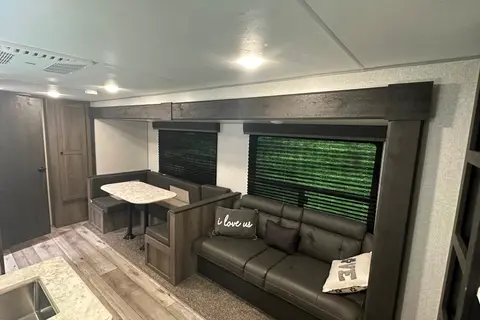 Richard's KZ Sportsmen SE 301 BHKSE Travel Trailer