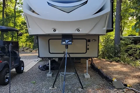 WHY CAMP, WHEN YOU CAN GLAMP?!
