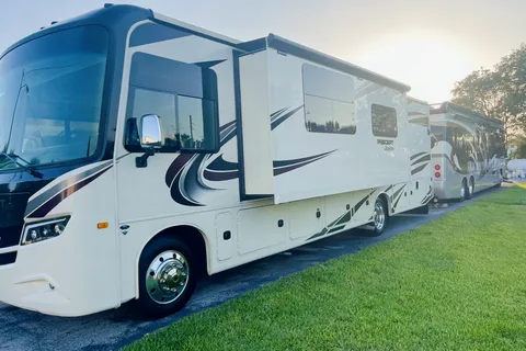 ✨Disney Enchanted Coach 36ft Jayco (Stationary only)✨