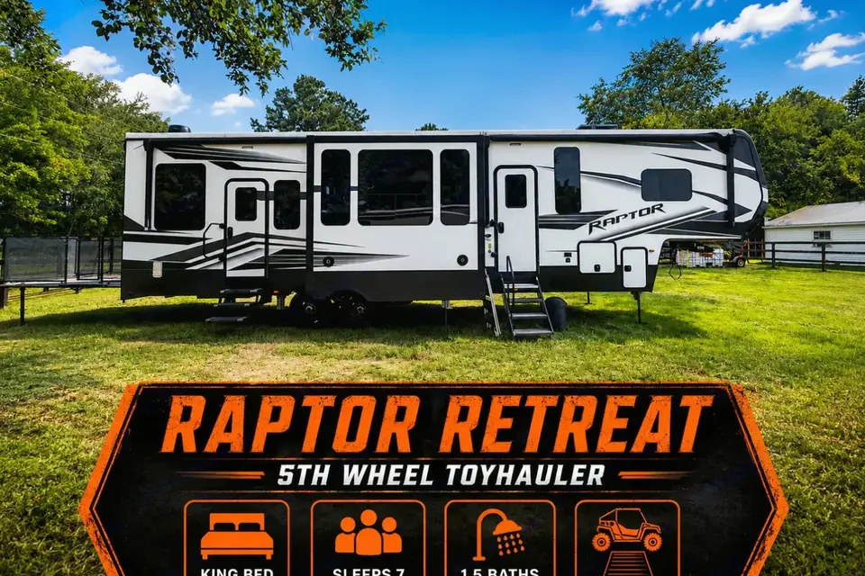 Raptor Retreat DASC2867