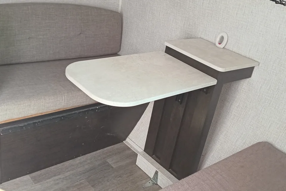 Jonathan's Braxton Creek Bushwacker plus 17 fd Travel Trailer