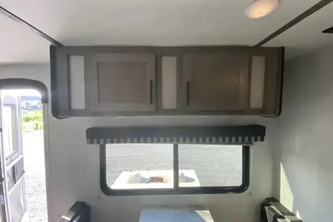 Grand River Family Trailer, Off-Grid Power & Starlink Available, Sleeps 6