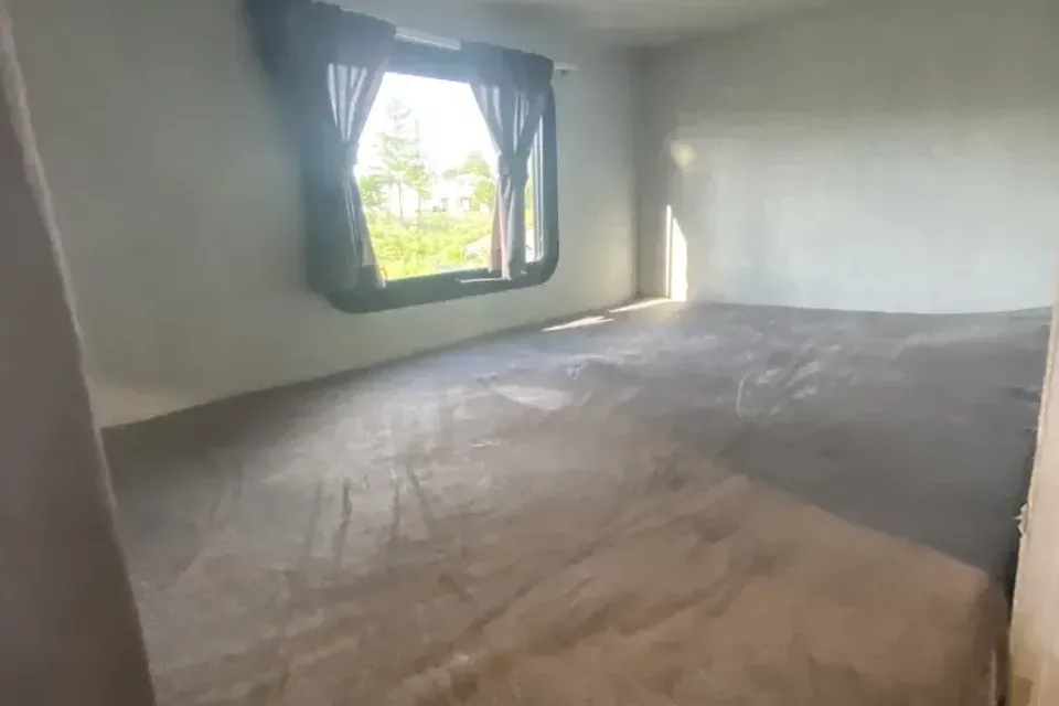 Grand River Getaway — Off-Grid, Online, Sleeps 8
