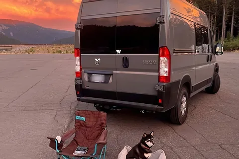 LIBRA Van