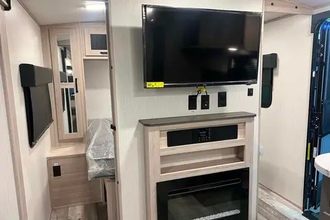 Sundance 291QB - 2 Bedroom Travel Trailer