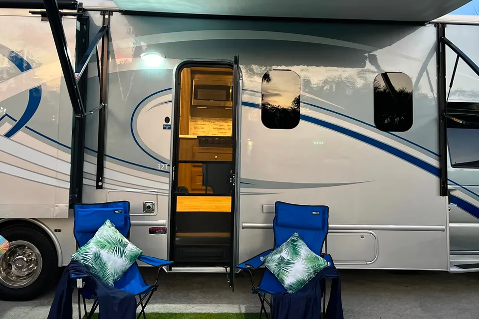Paradise on wheels
