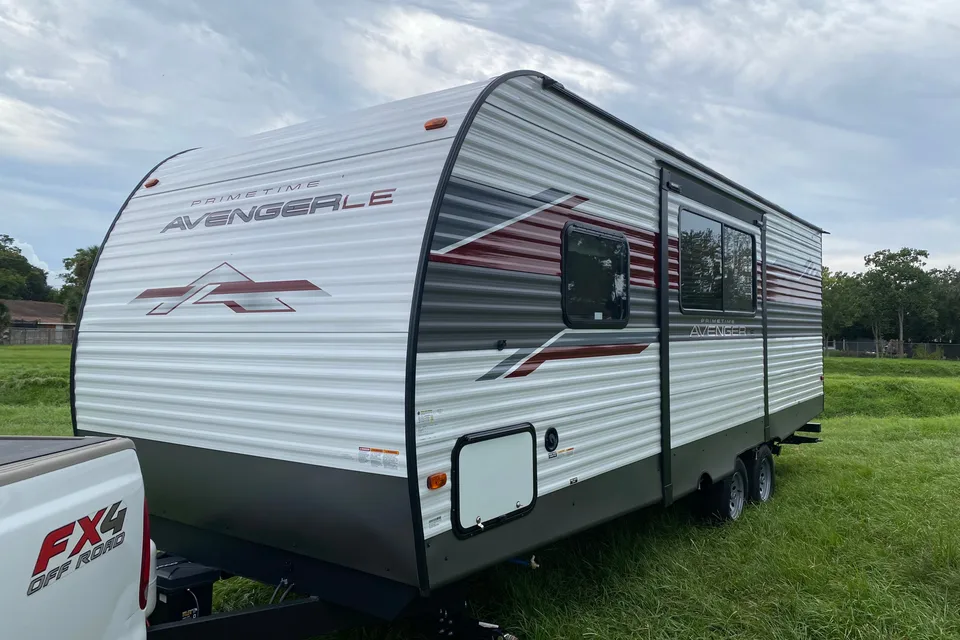 Brand New 2024 Prime Time Avenger! Sleeps 8 people!