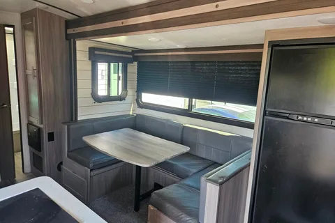 Crossroads Sunset trail Travel Trailer