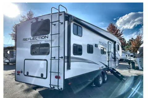 Irma's Grand Design Reflection 100 series Fifth Wheel