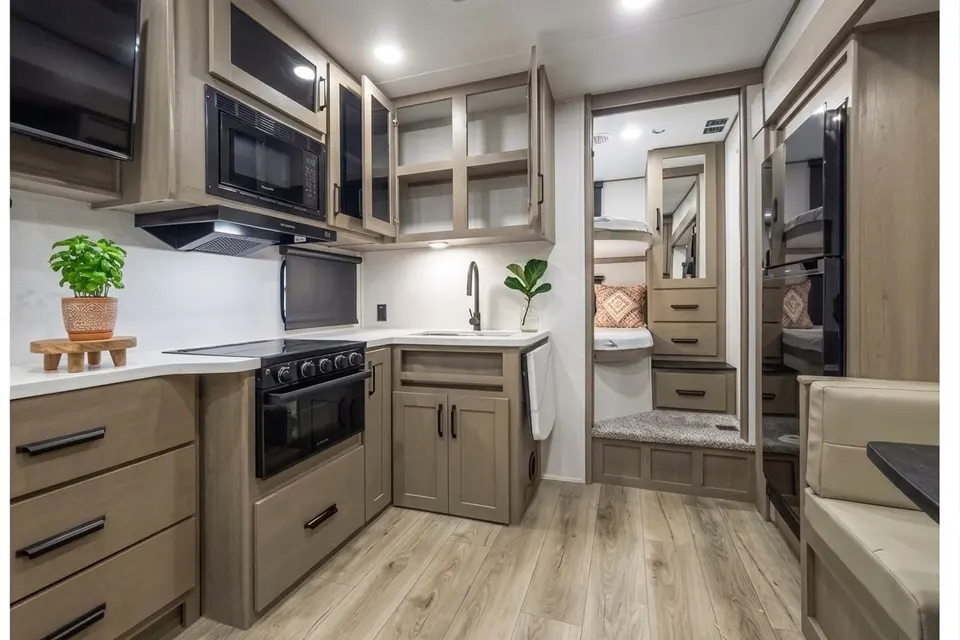 Irma's Grand Design Reflection 100 series Fifth Wheel