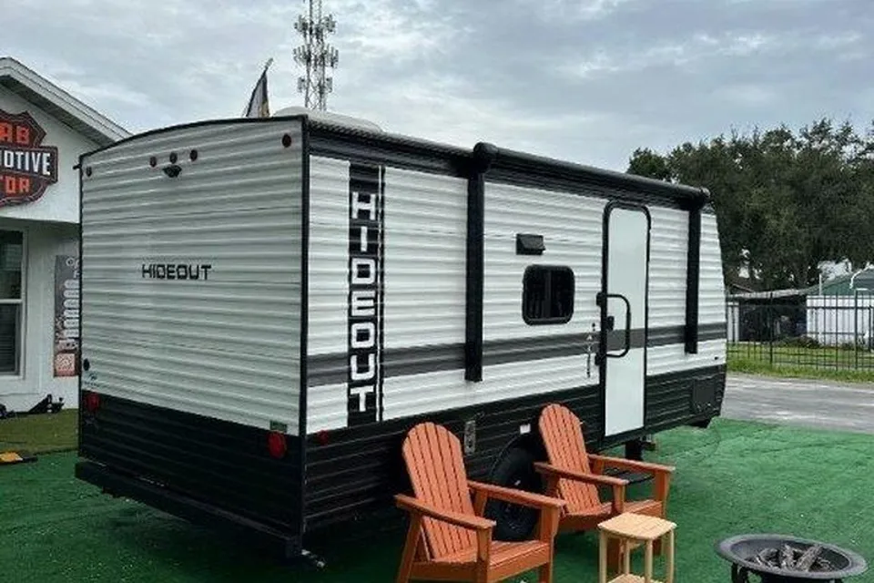 Karuka's Keystone Hideout Travel Trailer