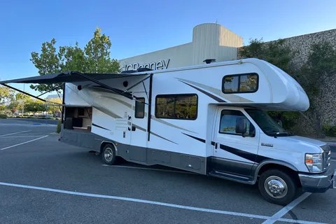 Forest River Forester 2861DS  Luxury Spacious