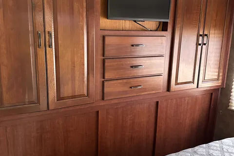 Forest River Forester 2861DS  Luxury Spacious