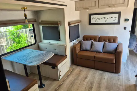 Reyes's Forest River Surveyor legend Travel Trailer