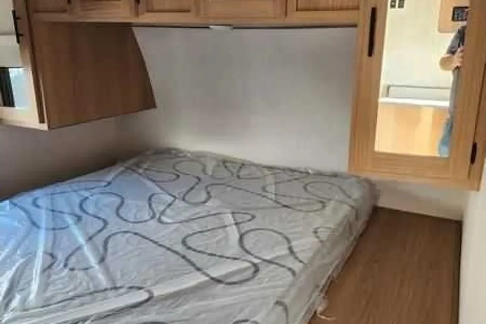 True North's 2023 Prime Time avenger 26bk Travel Trailer